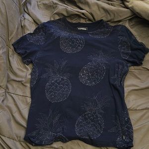 Express Tee